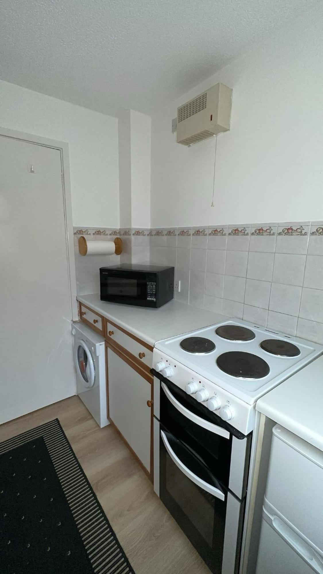 Maya Cottage - Central Location With Private Parking Cambridge Exterior foto